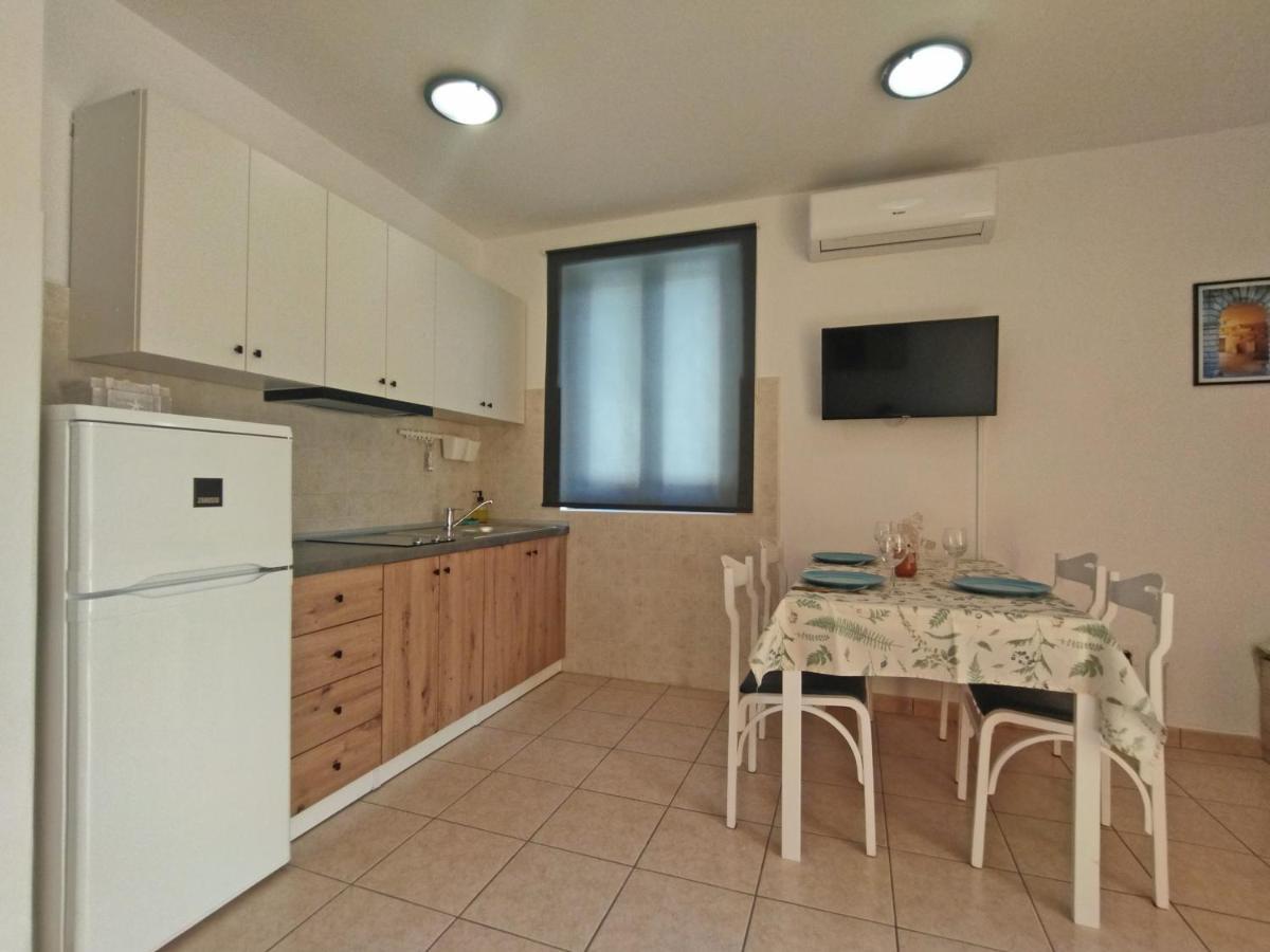 Apartment Rosanna - Intermezzo In Center Of Rabac Buitenkant foto